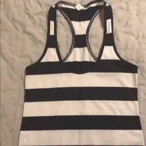 Stripped lulu work out shirt